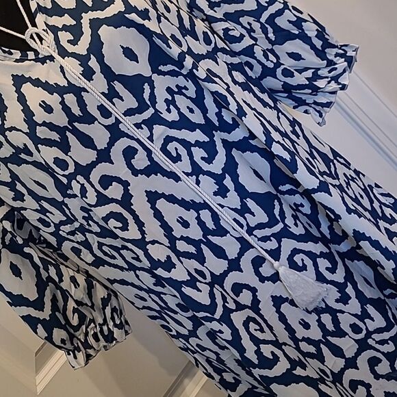 Maxie tiered 100% poly dress with neckline ties with tassels - Picture 3 of 10